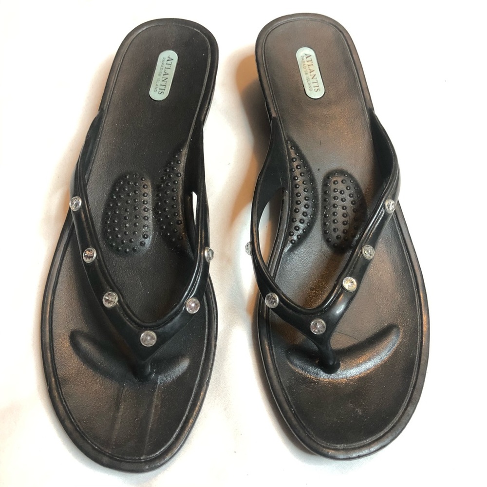 Atlantis black rubber flip flops sandals